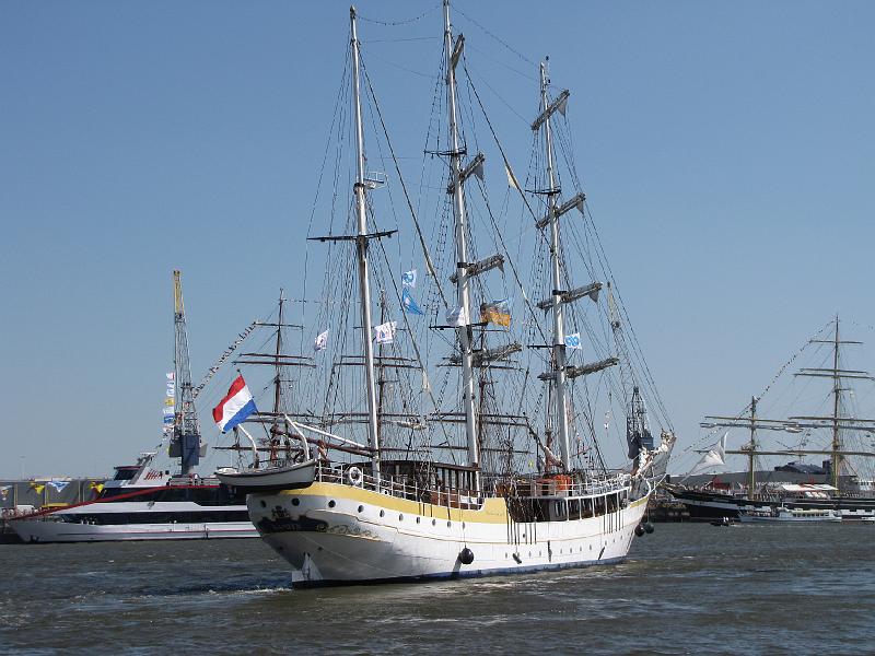delfsail_bark_stedemaeght.jpg - 3-masterbark de Stedemaeght. Gebouwd als stoomschip / walvisjager in Noorwegen. Later omgebouwd tot 3-master. Google de naam maar eens!