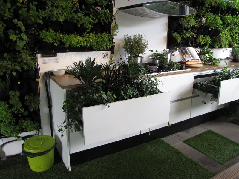 floriade10.jpg - De Groenondernemers laten een alternatief gebruik van de keuken zien.