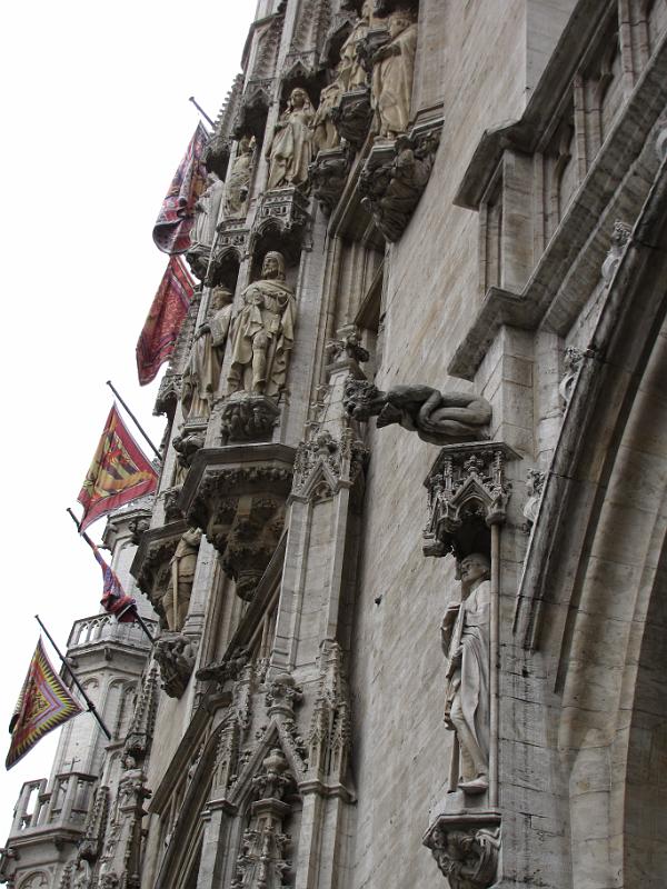 detail_stadhuis_brussel.jpg - De gevel van het stadhuis in detail.