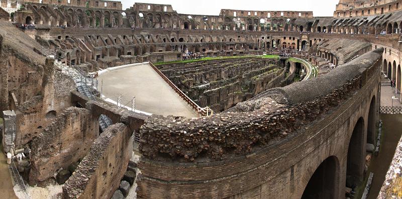 colosseum_interieur.jpg - Binnenzijde van het Colosseum.