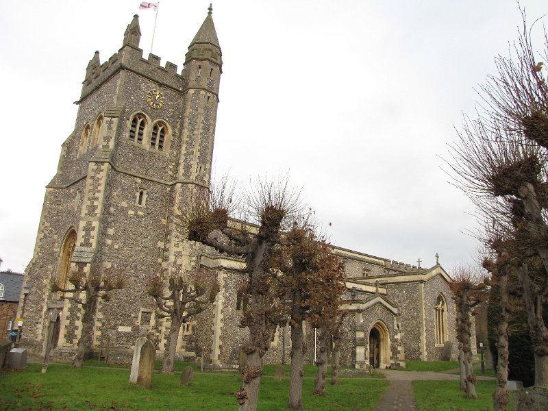 amersham_st_mary_church.jpg - St Mary's church. Een echt oud engels kerkje.