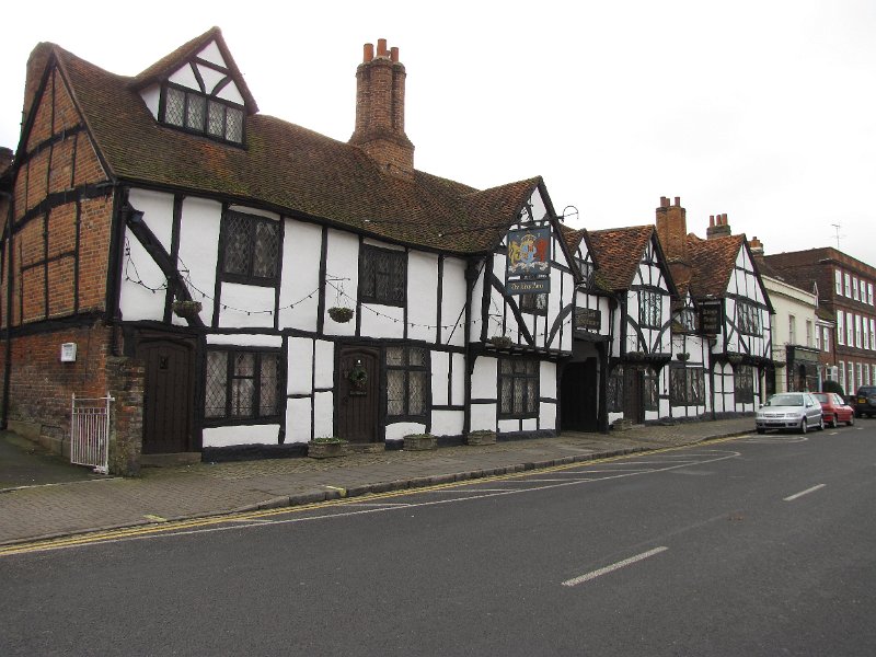 kings_arms_hotel.jpg - Tijdens de cursus verblijven we in The Kings Arms. Een hotel met pub in de Highstreet van old-Amersham.