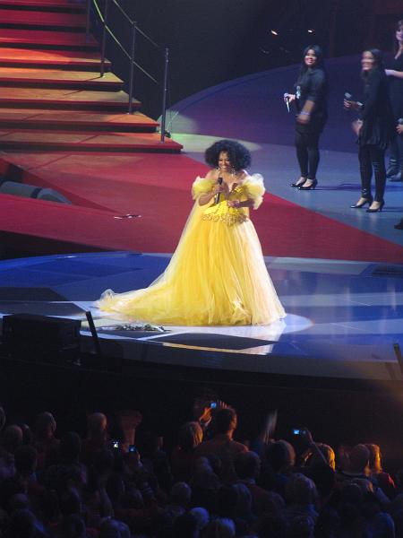 diana_ross_in_yellow.jpg - Diana ross nu in yellow.
